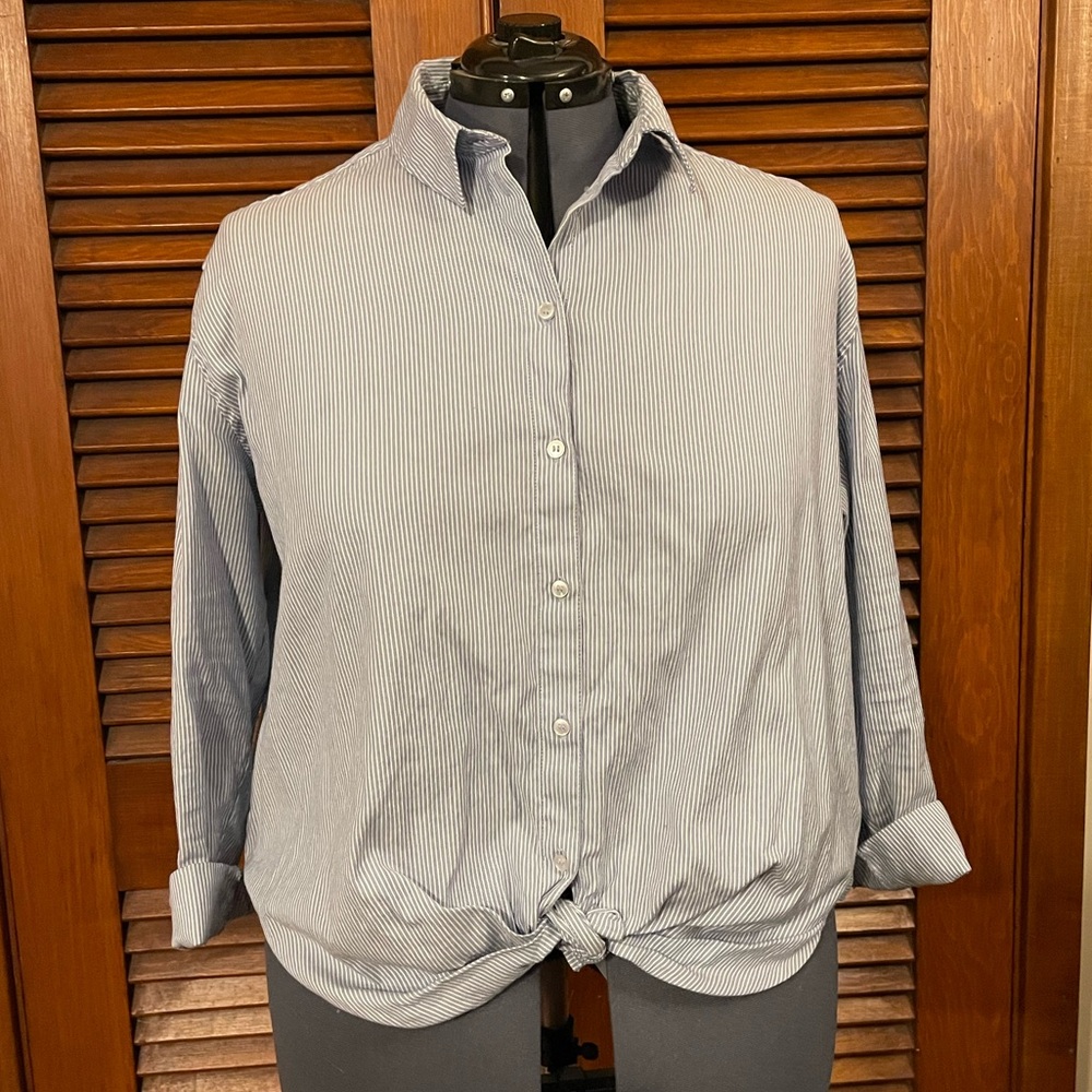 Striped tie front button up